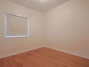 6853 NW 113th Pl, Doral FL 33178