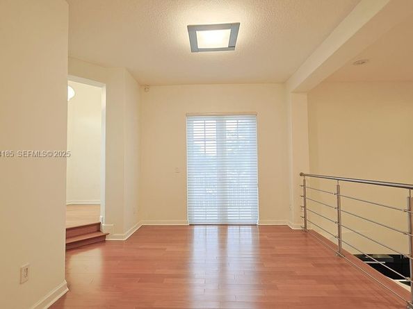 6853 NW 113th Pl, Doral FL 33178