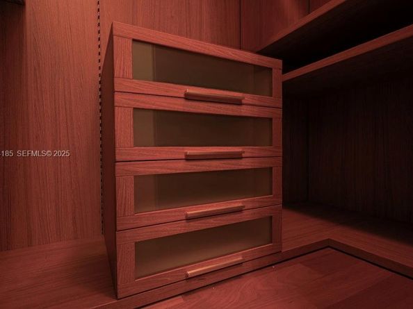 6853 NW 113th Pl, Doral FL 33178