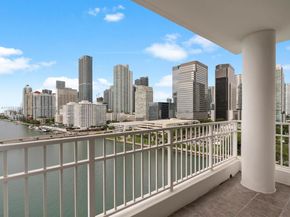 701 Brickell Key Blvd 1603, Miami FL 33131