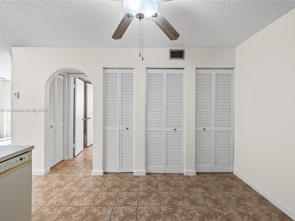 10105 W Sunrise Blvd 104, Plantation FL 33322