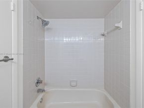 10105 W Sunrise Blvd 104, Plantation FL 33322