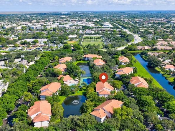 10105 W Sunrise Blvd 104, Plantation FL 33322
