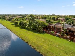 6554 SW 114th Pl E74, Miami FL 33173