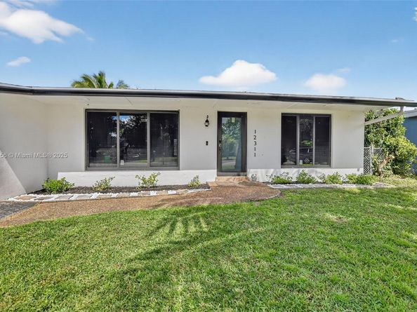 12311 NW 29th St, Sunrise FL 33323