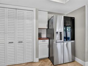 12311 NW 29th St, Sunrise FL 33323