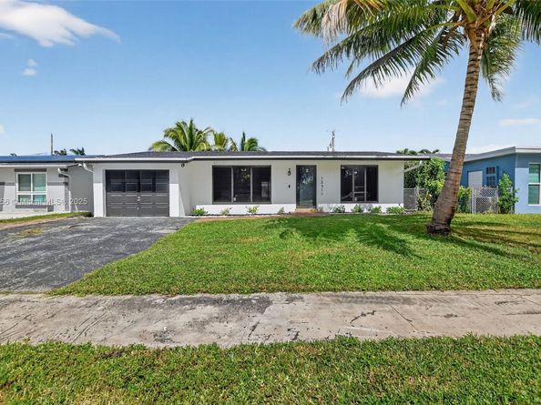 12311 NW 29th St, Sunrise FL 33323