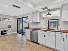 12311 NW 29th St, Sunrise FL 33323