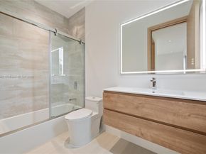 3163 Hibiscus St 3163, Miami FL 33133
