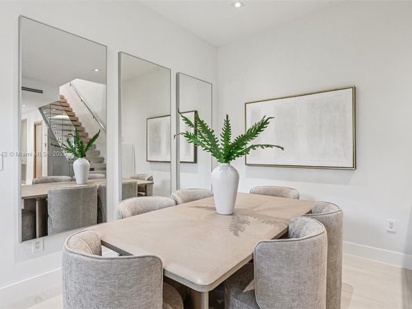 3163 Hibiscus St 3163, Miami FL 33133
