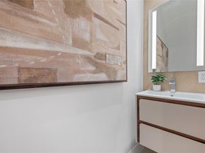 3163 Hibiscus St 3163, Miami FL 33133