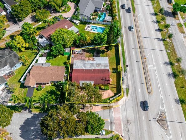 18151 NE 9th Ct, North Miami Beach FL 33162