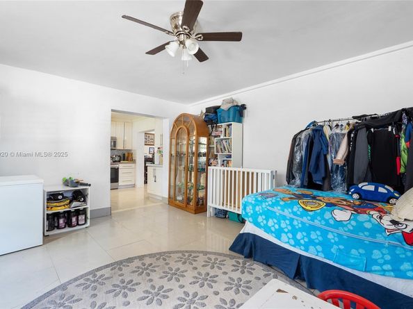 18151 NE 9th Ct, North Miami Beach FL 33162