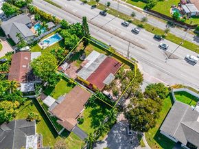 18151 NE 9th Ct, North Miami Beach FL 33162