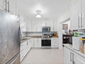 18151 NE 9th Ct, North Miami Beach FL 33162