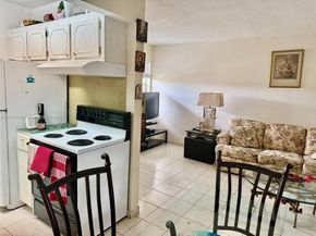 2145 Pierce St 403, Hollywood FL 33020