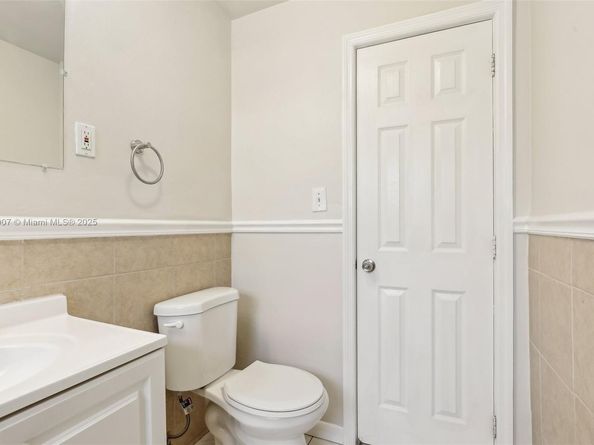 5409 N Andrews Ave, Oakland Park FL 33309