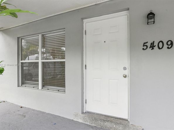 5409 N Andrews Ave, Oakland Park FL 33309