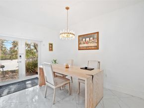518 NW 130th Way, Pembroke Pines FL 33028
