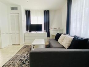 1526 Pennsylvania Ave 20, Miami Beach FL 33139