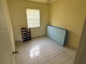 9100 Broad Manor Rd, Miami FL 33147