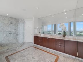 1643 Brickell Ave 4902, Miami FL 33129