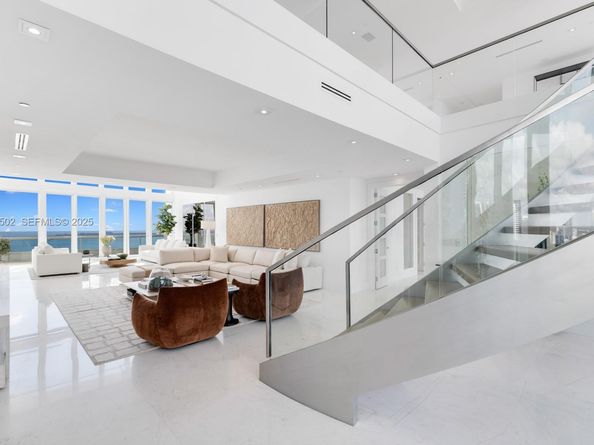 1643 Brickell Ave 4902, Miami FL 33129