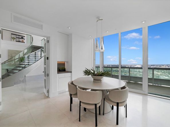 1643 Brickell Ave 4902, Miami FL 33129