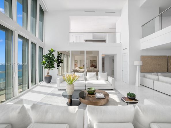 1643 Brickell Ave 4902, Miami FL 33129