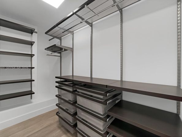 1643 Brickell Ave 4902, Miami FL 33129