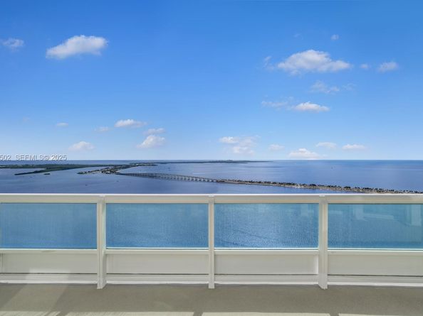 1643 Brickell Ave 4902, Miami FL 33129