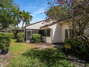 349 NW 94th Ter, Plantation FL 33324