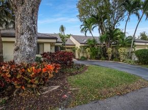 349 NW 94th Ter, Plantation FL 33324