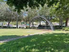 1587 Winterberry Ln, Weston FL 33327