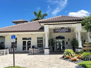 1587 Winterberry Ln, Weston FL 33327