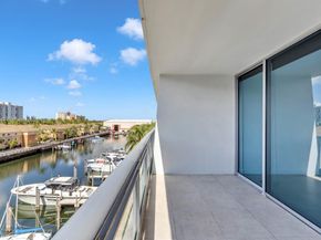 2950 NE 188th St 315, Aventura FL 33180