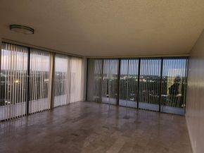 780 NE 69th St 1810, Miami FL 33138