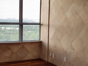 780 NE 69th St 1810, Miami FL 33138