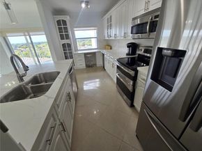 3850 Washington St 816, Hollywood FL 33021