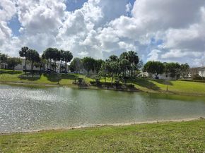 3850 Washington St 816, Hollywood FL 33021