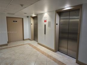 3850 Washington St 816, Hollywood FL 33021