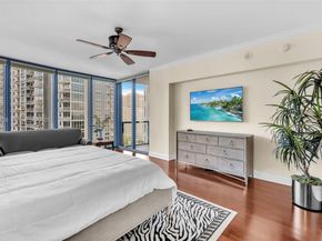 333 Las Olas Way 1705, Fort Lauderdale FL 33301