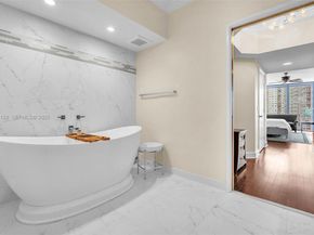 333 Las Olas Way 1705, Fort Lauderdale FL 33301