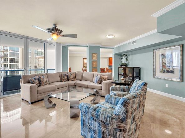 333 Las Olas Way 1705, Fort Lauderdale FL 33301