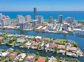 624 Palm Dr, Hallandale Beach FL 33009
