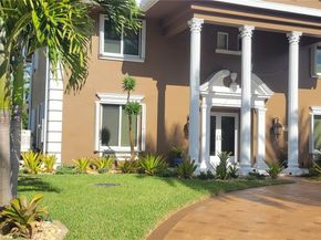 624 Palm Dr, Hallandale Beach FL 33009