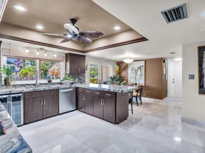 624 Palm Dr, Hallandale Beach FL 33009