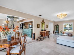 624 Palm Dr, Hallandale Beach FL 33009