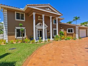 624 Palm Dr, Hallandale Beach FL 33009