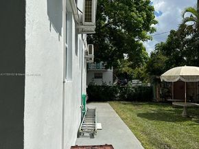 7836 NE Bayshore Ct, Miami FL 33138